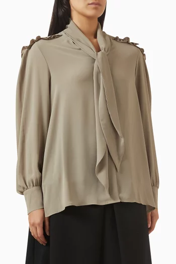 بلوزة بوشاح قابل للربط عند الرقبة