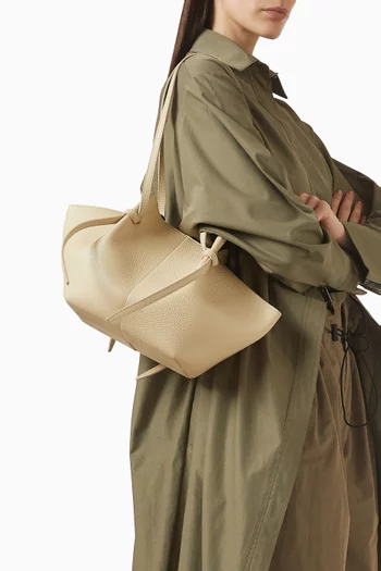 Mochi Tote Bag in Pebble Grained Leather