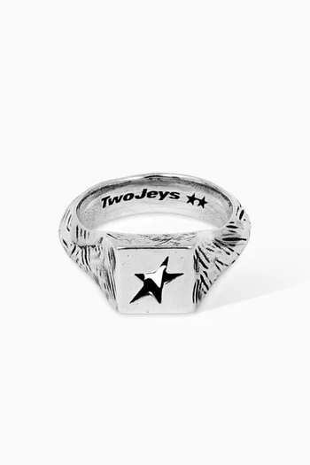 Hollow Star Ring in Sterling Silver