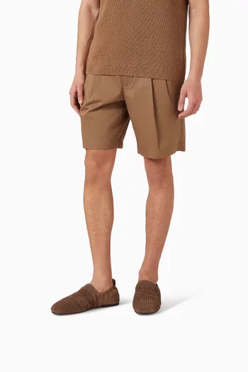 حذاء سهل الارتداء بتصميم منسوج جلد