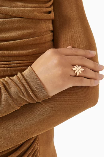 Lotus Light Garland Ring in 18kt Rose Gold