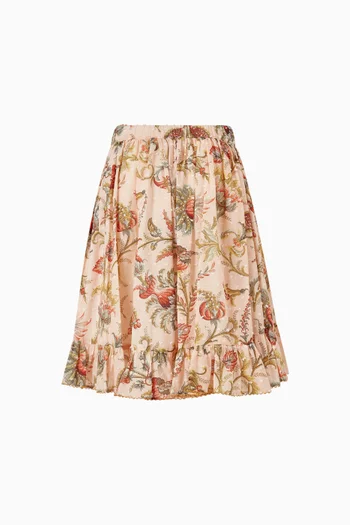 تنورة قصيرة بنقشة