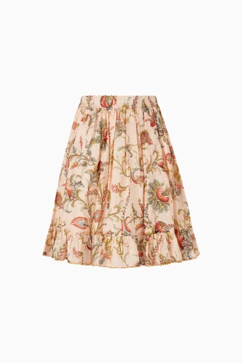 تنورة قصيرة بنقشة