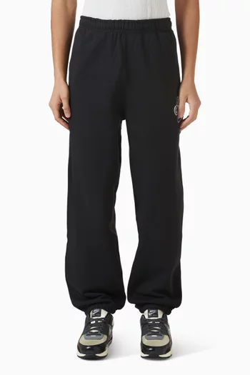 Solo Swoosh Cuffed Pants in Fleece