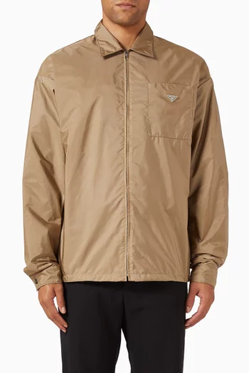 قميص بسحّاب نايلون معاد تدويره