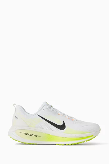 Vomero 18 Sneakers in Mesh