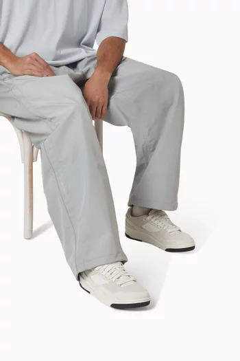 سنيكرز فلايت كورت جلد