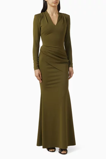 فستان بكشكش وفتحة رقبة على شكل حرف V