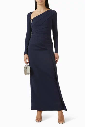 فستان بفتحة رقبة غير متماثلة