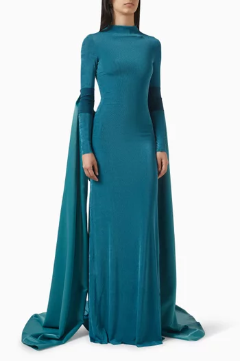 فستان بياقة عالية وشال