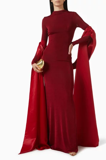 فستان بياقة عالية وشال