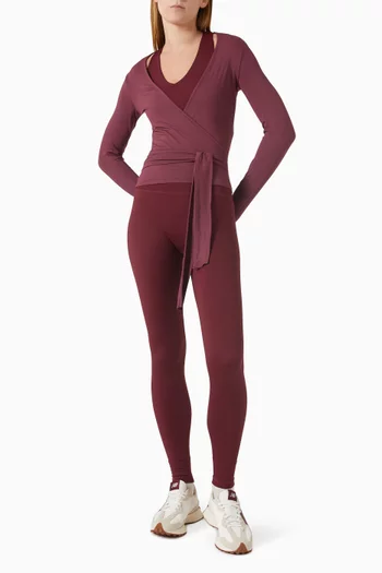 حمالة صدر سوفتسكالب بفتحة رقبة علي شكل حرف V‏ وحمالات متقاطعة في الخلف