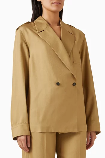 جاكيت بصفي أزرار حرير