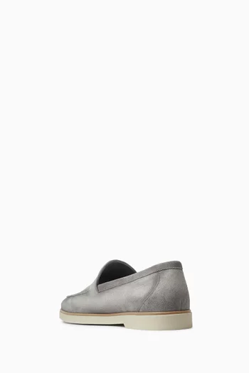 حذاء سهل الارتداء كالبي شمواه