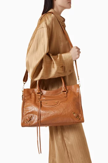 Medium Le City Bag in Arena Lambskin