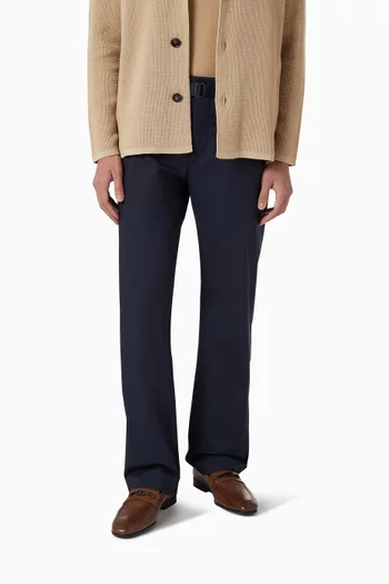 حذاء سهل الارتداء بشعار الماركة جلد