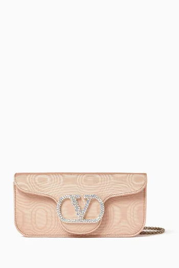 كلاتش لوكو قماش مموج