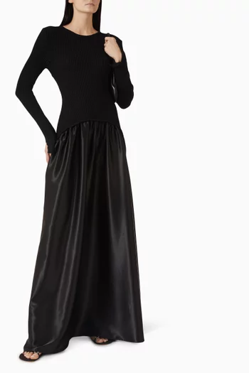 فستان طويل بنمط سترة