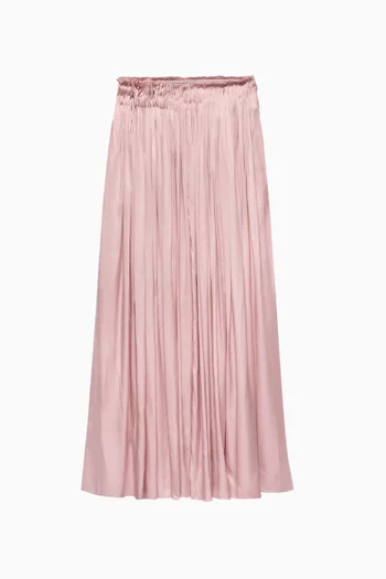 تنورة بطيّات حرير