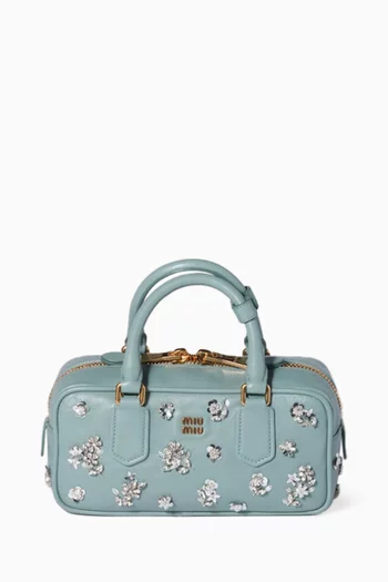 حقيبة أركادي بيد علوية مزينة بتطريزات جلد نابا