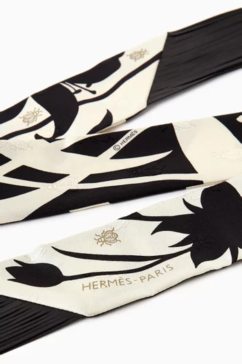 وشاح تويلي بوكيه فاينل ليذر بشرّابات غير مستعمل