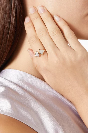 Diva's Dream Mother-of-Pearl Ring in 18kt Rose Gold