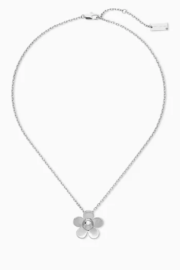 The Daisy Pendant Necklace in Silver-plated Brass