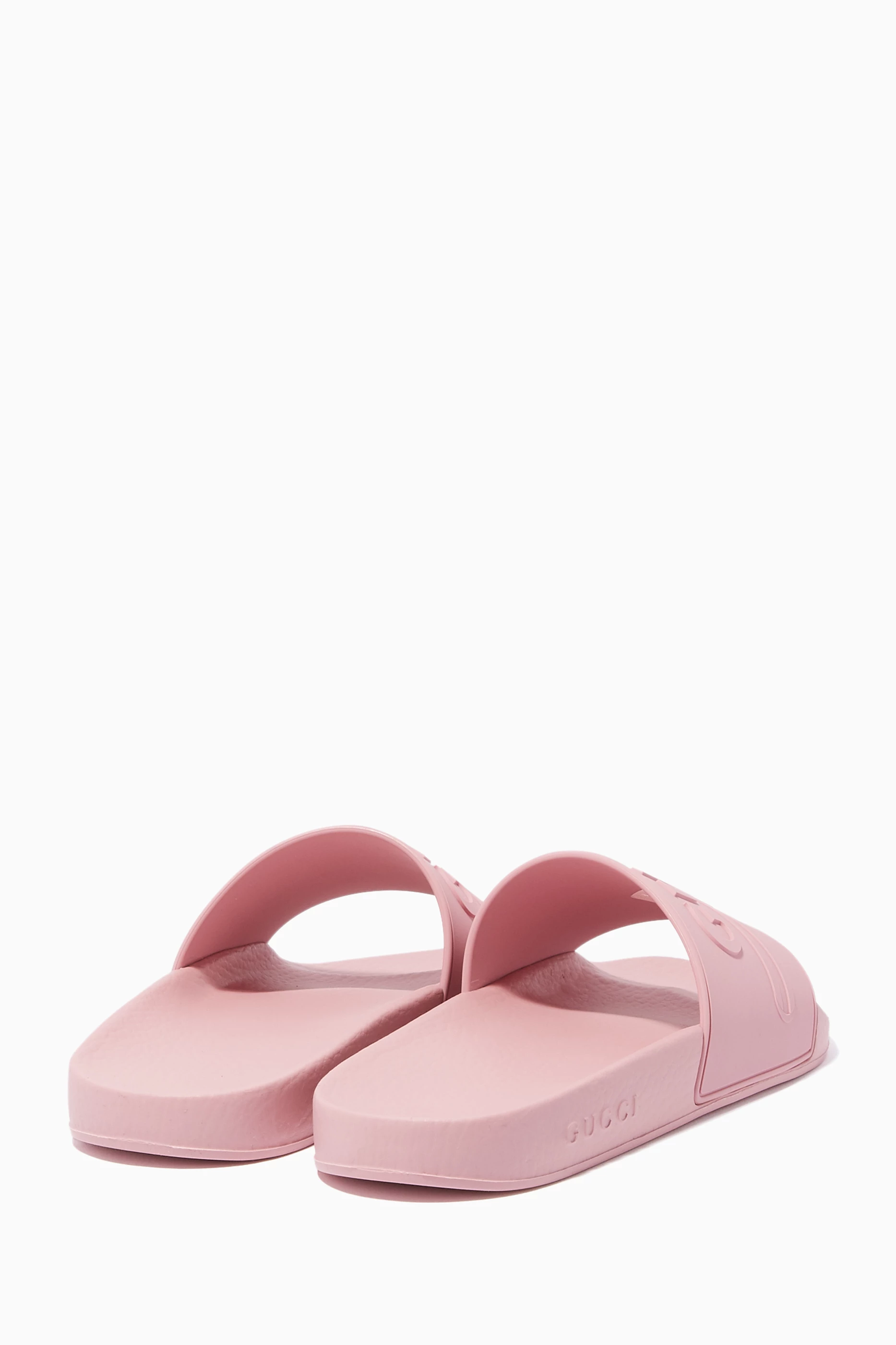 Pink gucci flip flops store