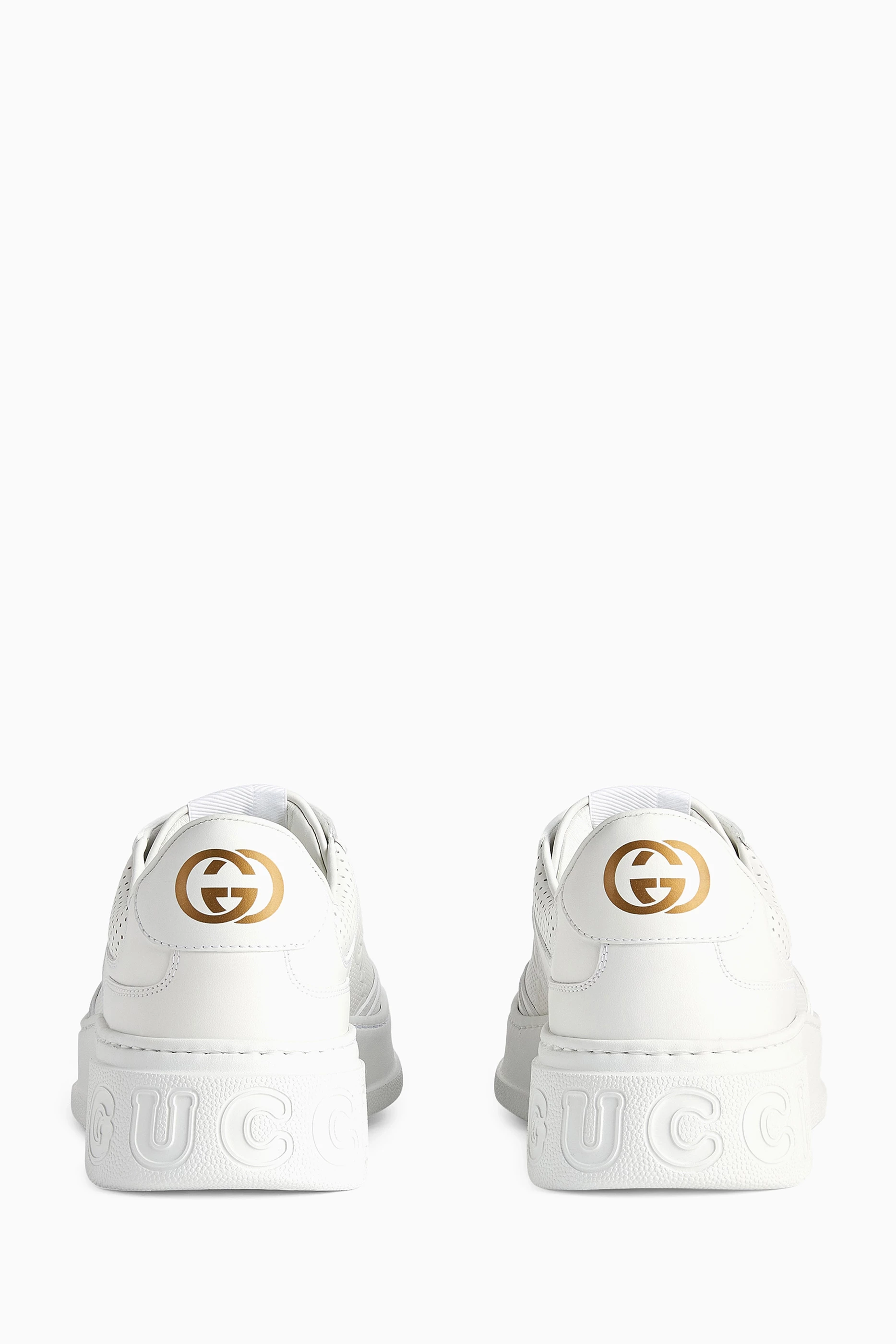 Plain white outlet gucci trainers