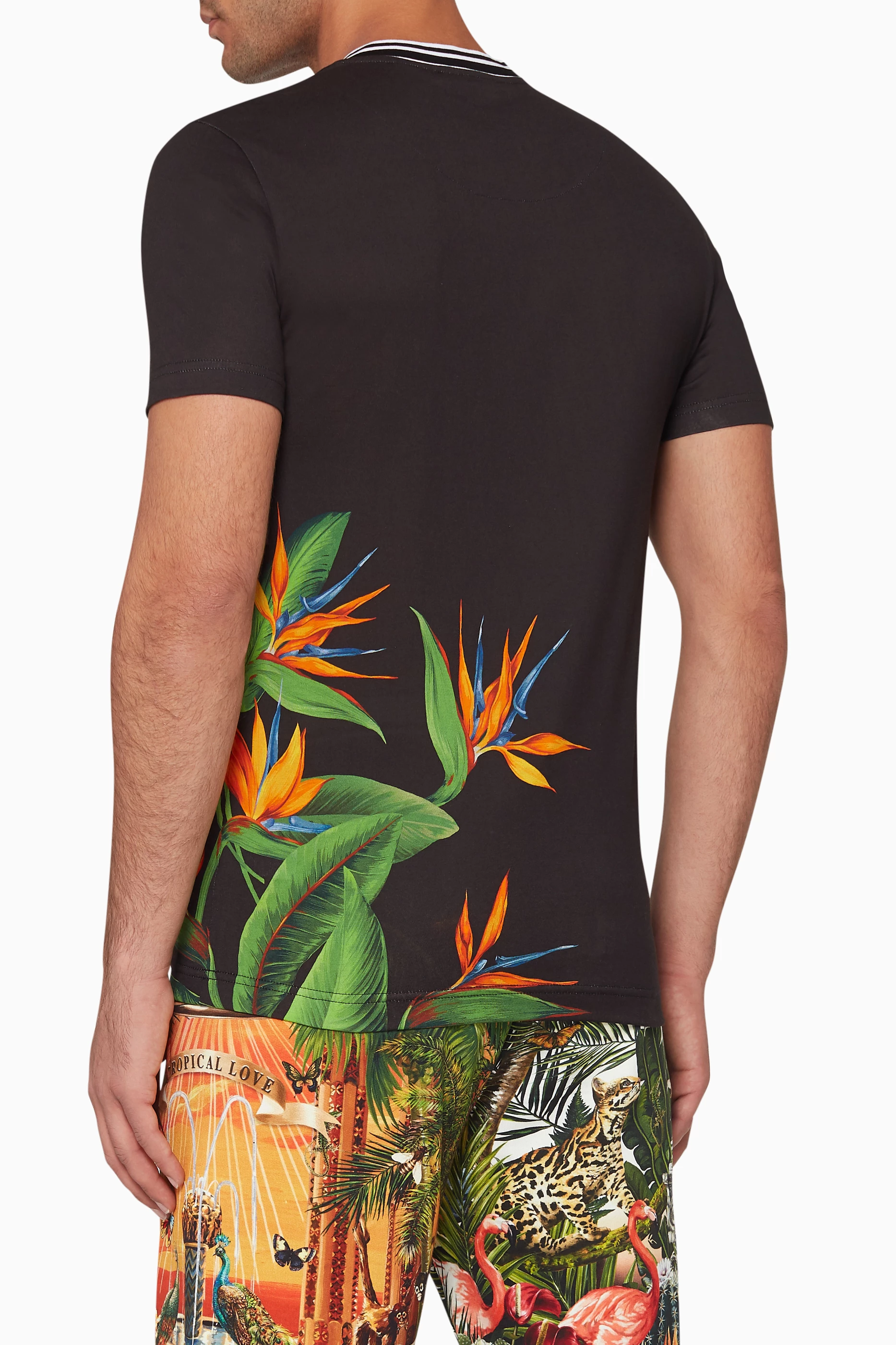 Dolce&Gabbana Tropical Bird T-Shirt 54⁠ Dolce&Gabbana Tropical Bird T-Shirt 54⁠