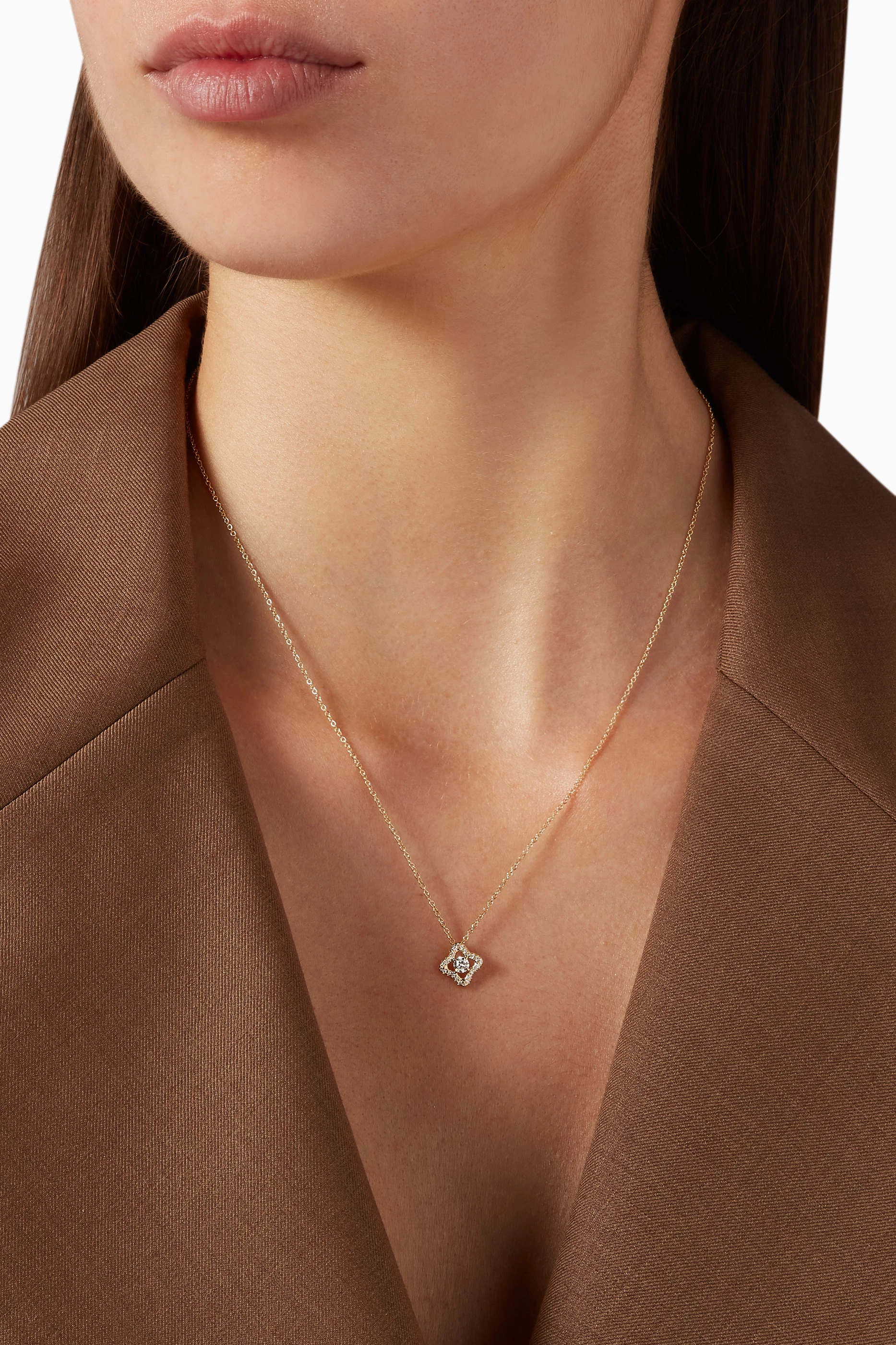 Buy David Yurman Silver Venetian Quatrefoil Diamond Necklace in 18kt Yellow Gold For Women Online Ounass Oman
