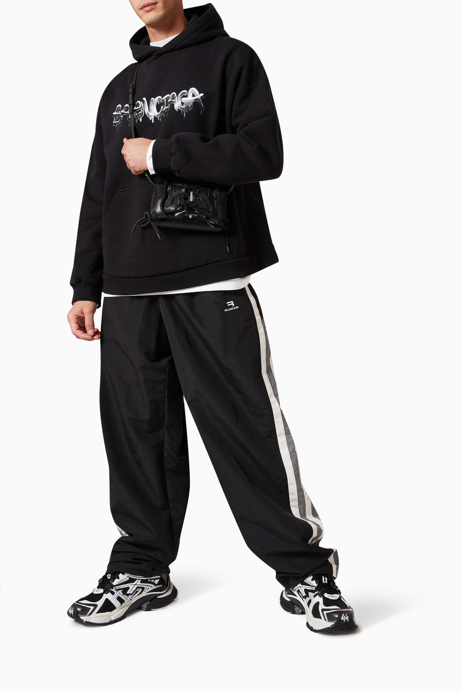 215024061_black_fr.jpg?ts=