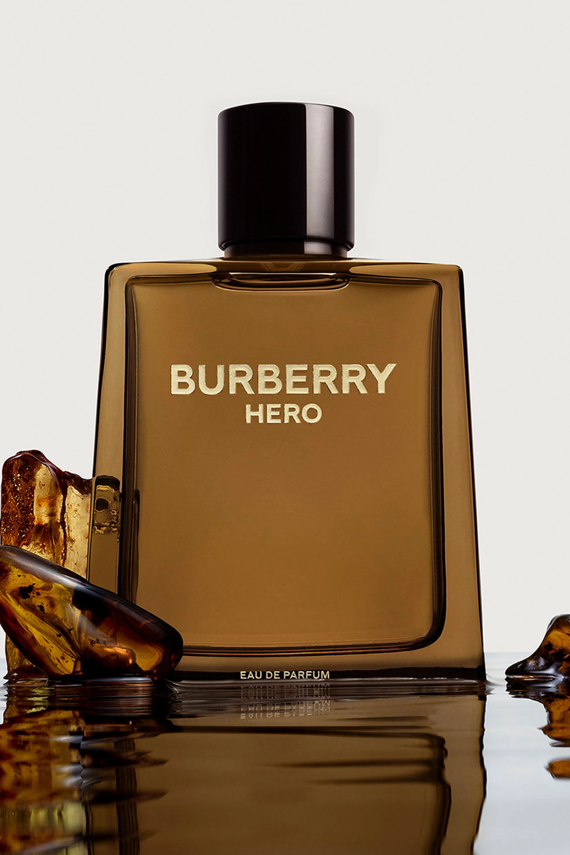 Buy Burberry Beauty Colourless Hero Eau de Parfum 100ml For Men Online Ounass Oman