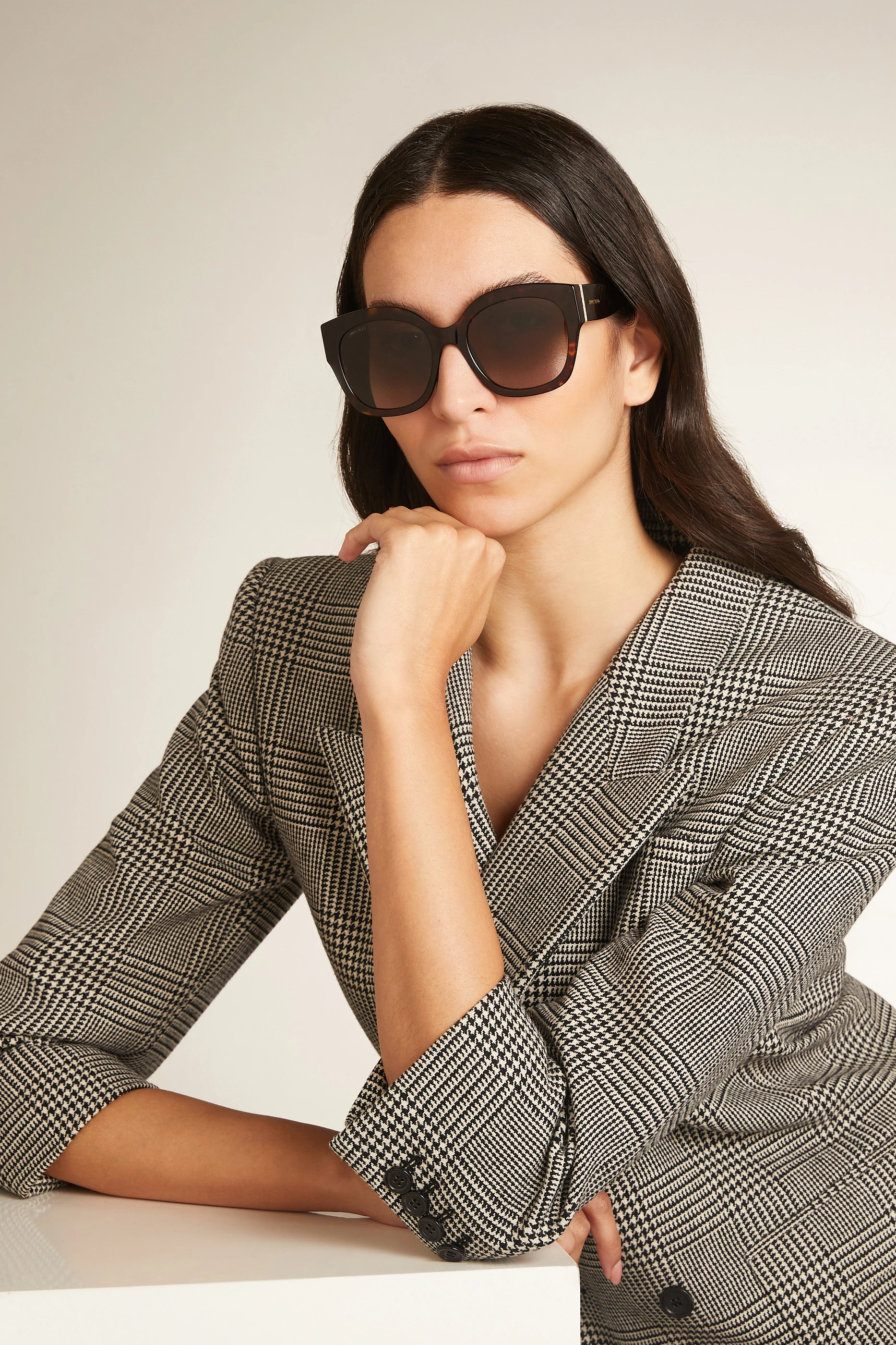 Buy Jimmy Choo Brown Leela Tortoise-shell Oversized  display picture 3