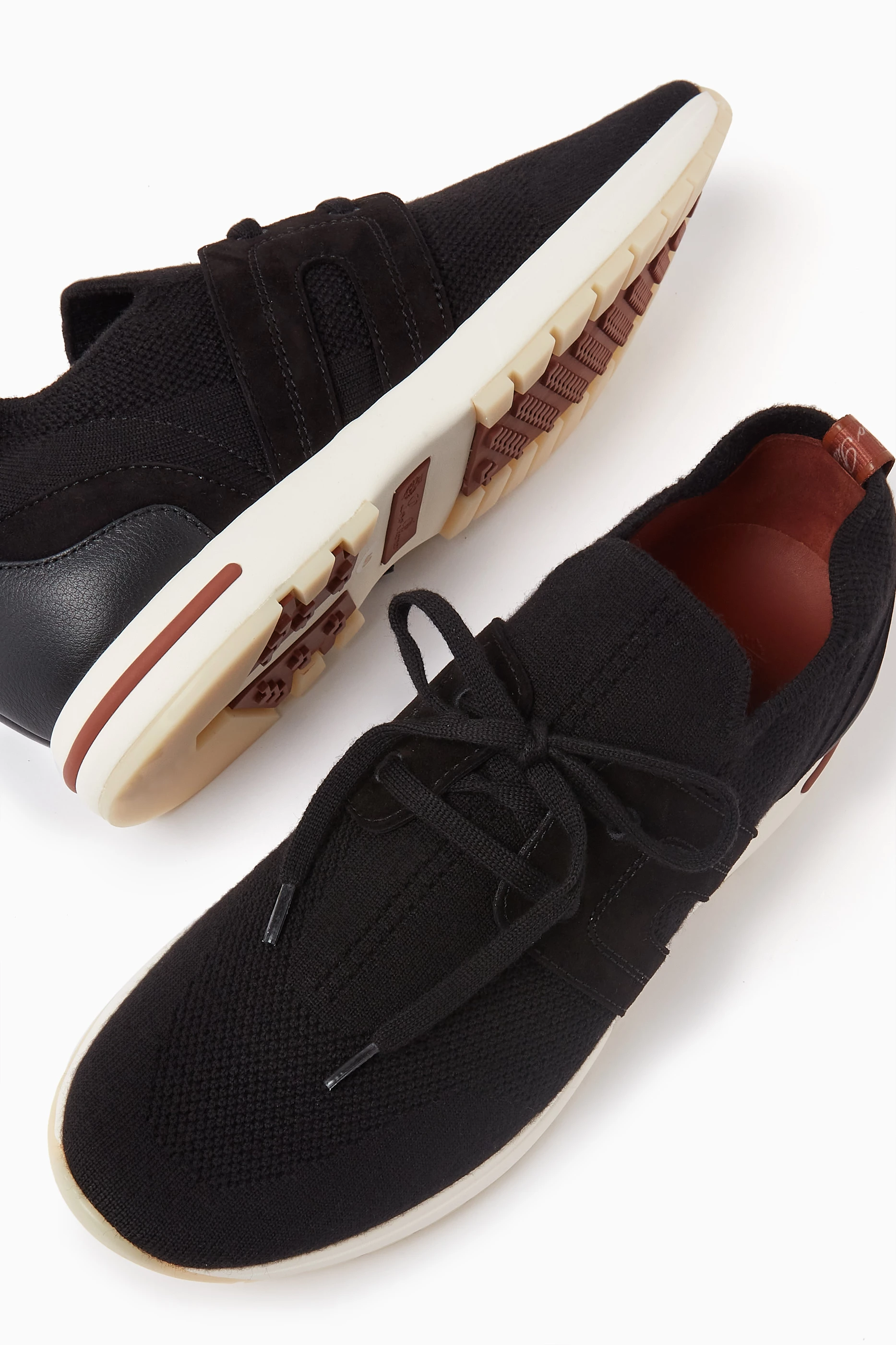 216522042_black_cu.jpg?ts=