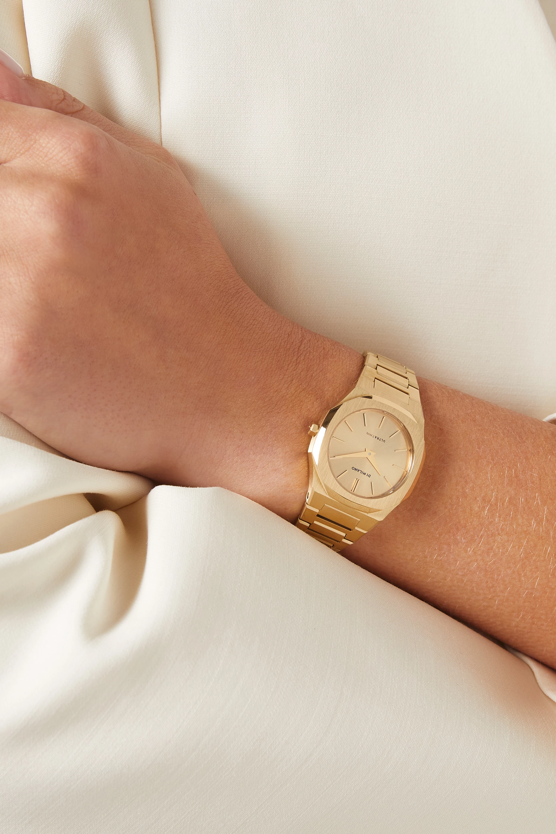 Buy D1 Milano Gold Zephyr Gold Ultra Thin Watch, 30mm For