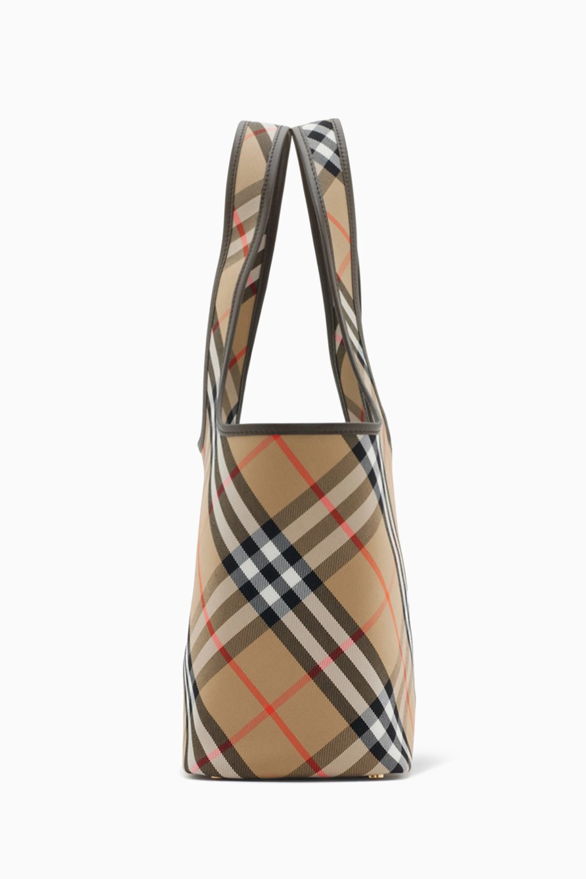 Small burberry tote new arrivals