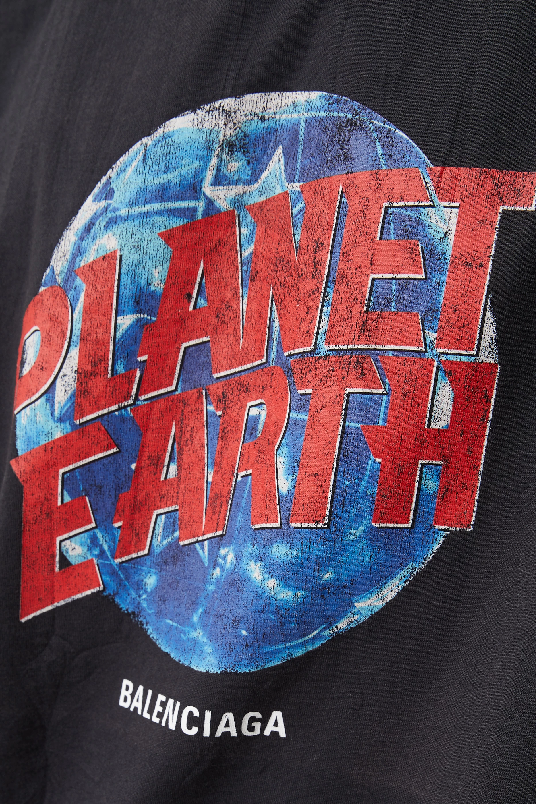 Buy Balenciaga Black Planet Earth Oversized T-shirt in Cotton For 