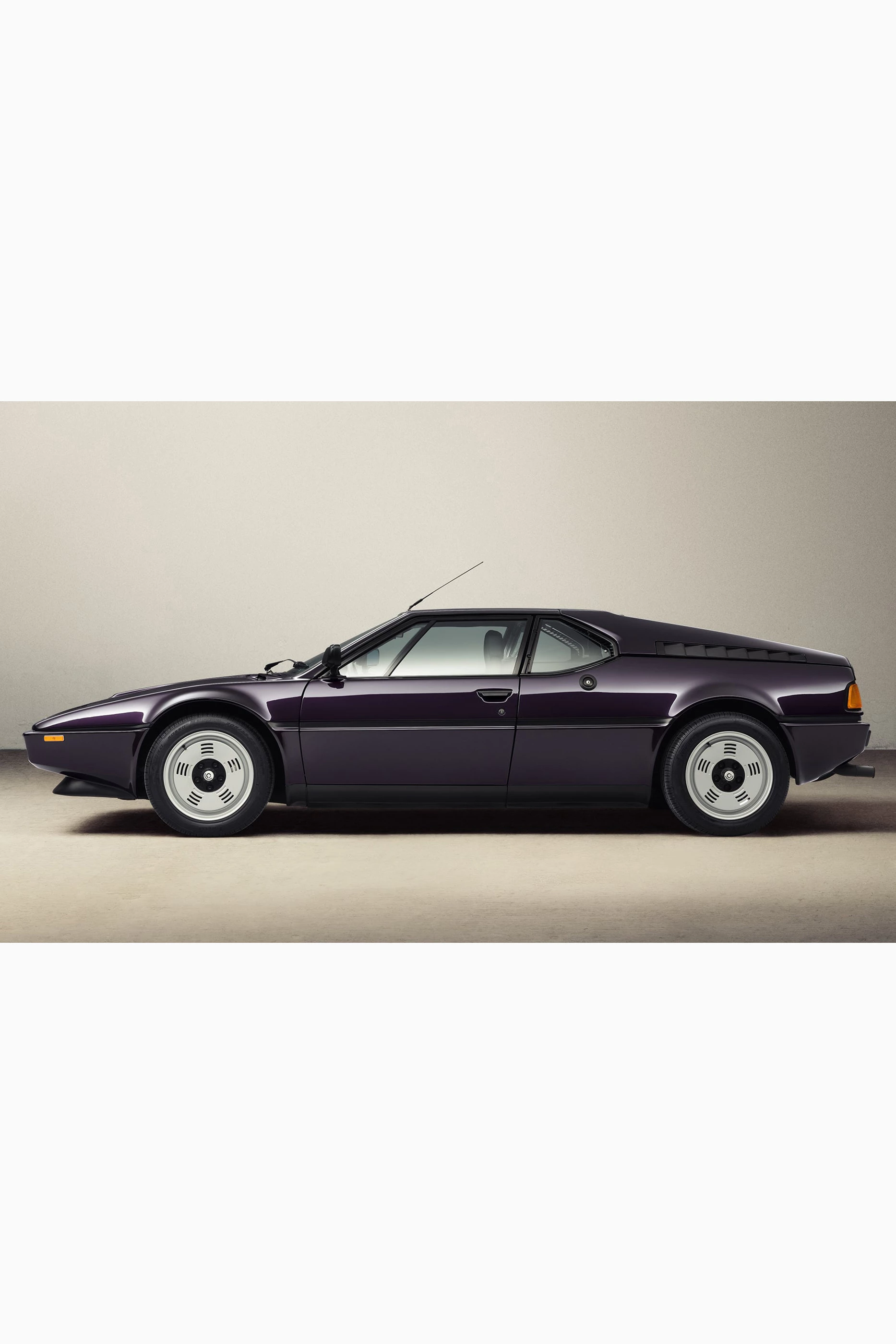 自動車 Kith for BMW M1 1:18 Diecast Replica Kith for BMW M1 1:18 Diecast Replica | Shop at Mercari from Japan