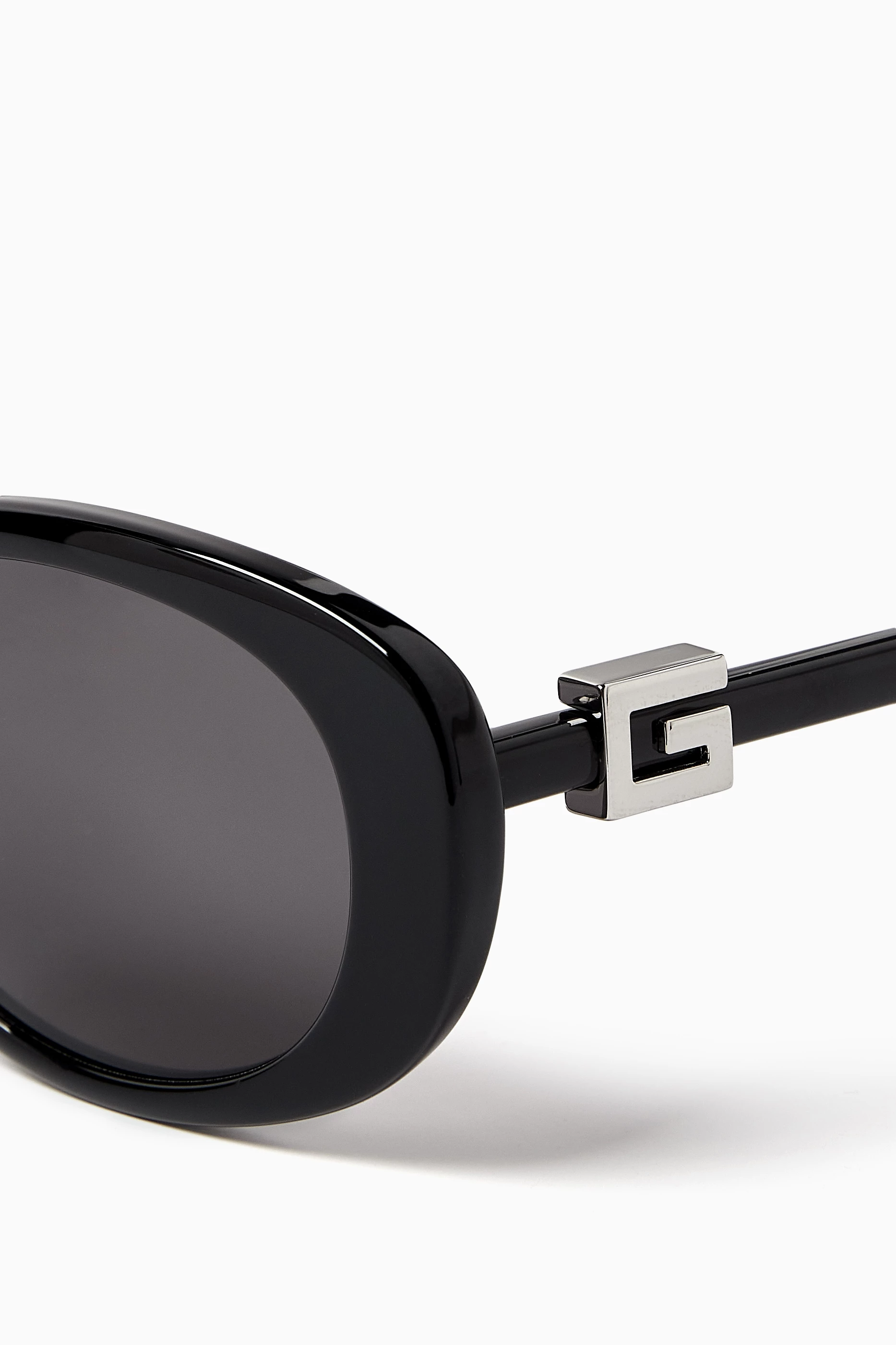Buy Gucci Black Oval Sunglasses in Recycled Acetate For Women