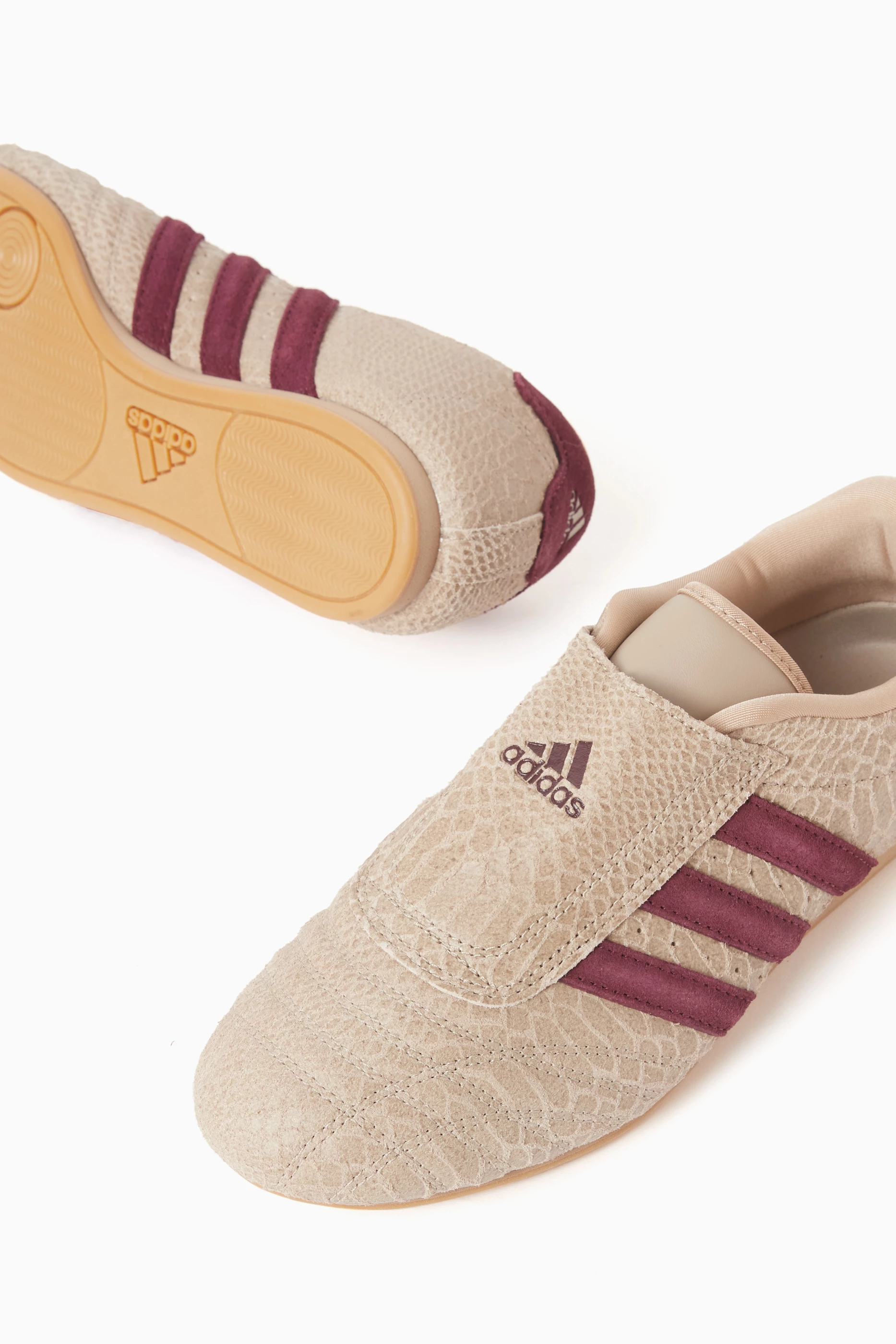 adidas gazelle silver green womens FILA Delphi Flag Runner – FILA Malaysia