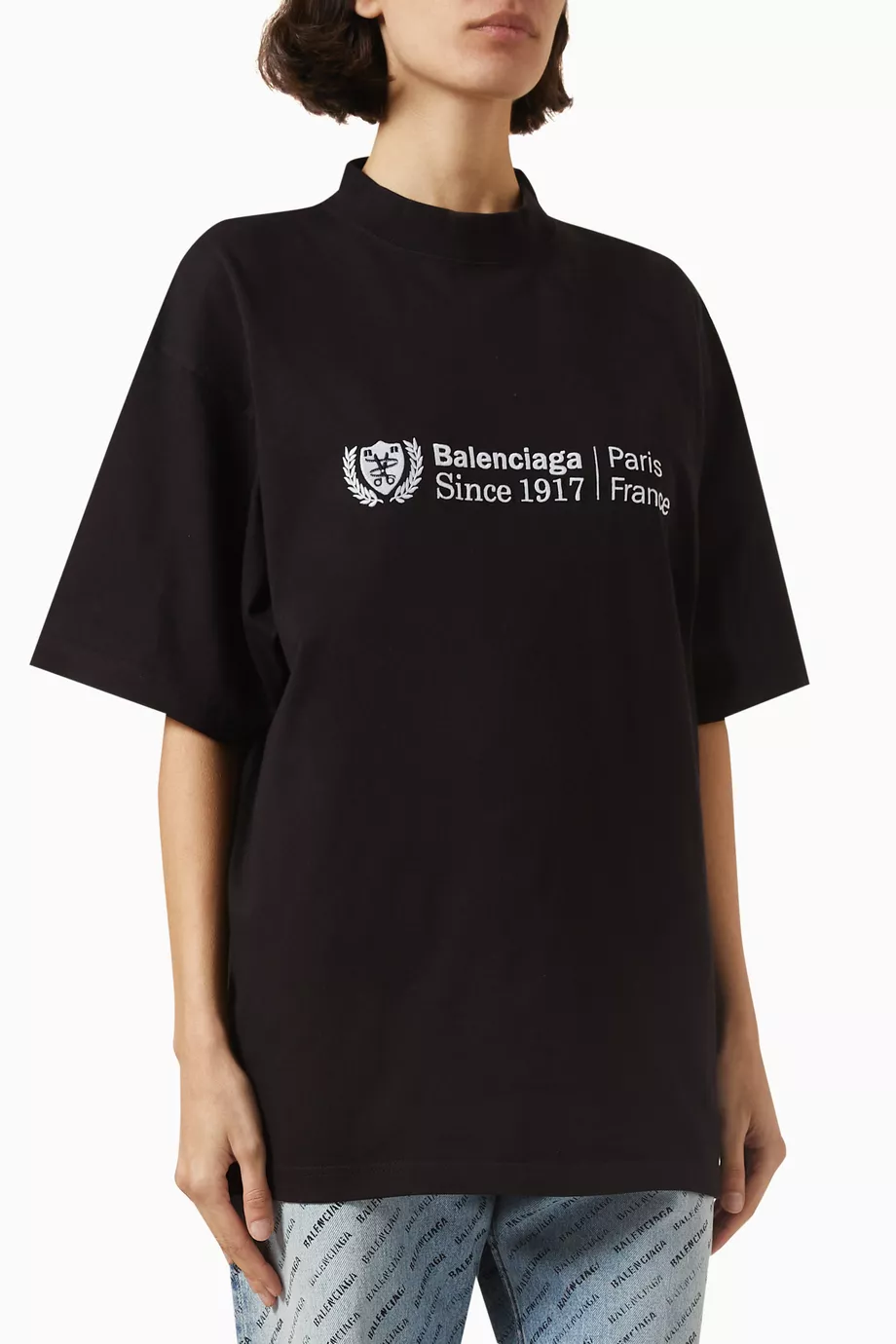 Buy Balenciaga Black Unisex Institutional Medium-fit T-shirt in